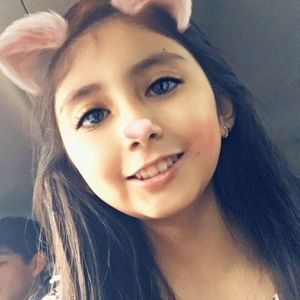 Meet your Posher, Madeline